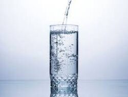 Fungsi Air Mineral bagi Tubuh