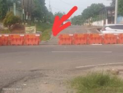 Road Barrier Simpang Empat Pasar Tais Seluma Diduga Sengaja Dirusak