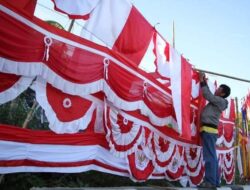 Mendekati HUT RI ke 79 Pedagang Musiman Mulai Menjamur