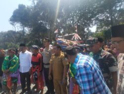 Makna Terkandung Dalam Tradisi Larungan