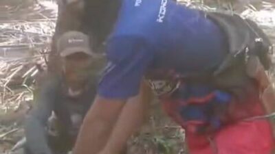 Beredar Sebuah Video Seorang Pria Paruh Baya Diduga Diintimidasi