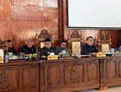 DPRD Rejang Lebong Gelar Rapat Paripurna, Agenda Jawaban Eksekutif Atas Pandangan Umum Fraksi