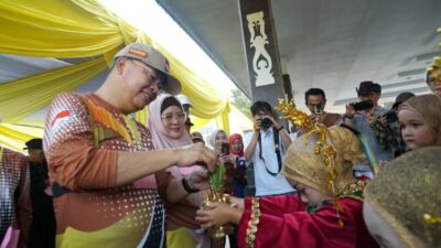 HUT ke-5 HIKMA, Ajang Silaturahmi dan Pelestarian Adat Budaya Manna