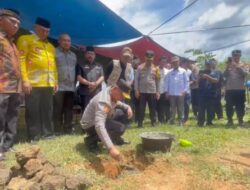 Peletakan Batu Pertama, Menandai Program Bedah Rumah Dimulai