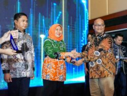 Rohidin Terima Penghargaan Apresiasi Tokoh Indonesia 2024, Kategori Pariwisata dan Pelestarian Budaya