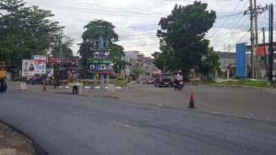 Jalan di Lampu Merah Kampung Bali Mulai di Aspal