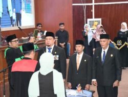 Unsur Pimpinan DPRD Kota Bengkulu Dilantik