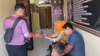 Lupa Kunci Pintu Mobil, Tas Bidan Digasak Pencuri