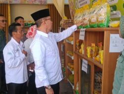 Kios Pangan Murah Seluma Diserbu Warga