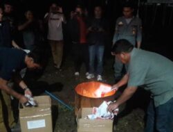 KPU Mukomuko Musnahkan 911 Surat Suara Rusak