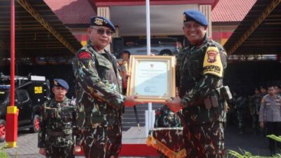 Kapolda Dianugerahi Gelar Warga Kehormatan Brimob Polri