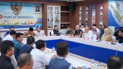 Pemprov Bengkulu Desak Penyelesaian Masalah Pendangkalan Pelabuhan Pulau Baai