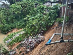 Warga Terpaksa Mengungsi Pasca Longsor di Desa Lubuk Gedang Mukomuko