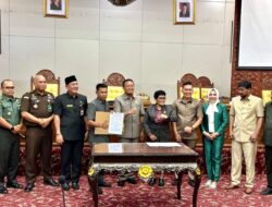 DPRD Tetapkan Helmi-Mian Sebagai Gubernur dan Wagub Bengkulu Terpilih