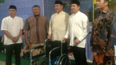 Safari Ramadhan di Desa Gunung Besar, Bupati Bengkulu Utara Serahkan Bantuan