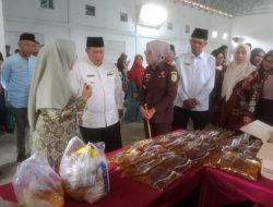 Penuhi Kebutuhan Pokok Masyarakat, Pemkab Mukomuko Gelar Pasar Murah