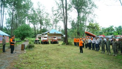 Sekda Pimpin Apel Siaga Pengamanan Pantai Panjang Jelang Idulfitri
