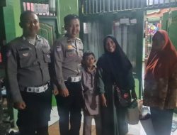 Aksi Mulia Polisi Bantu Ibu dan Anak yang Kehabisan Tiket Bus Mudik