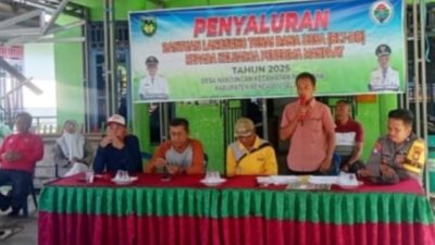 Pemdes Nanjungan Salurkan BLT-DD, Penerima Lebih Sedikit dari Tahun Lalu