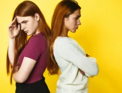 Alasan Kamu Boleh Menjauh dari Teman Sendiri Tanpa Rasa Bersalah