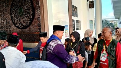 156 Jemaah Calon Haji Kloter Pertama Menuju Asrama Haji