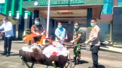 Pemusnahan Barang Bukti di Kajari Rejang Lebong: Wujud Sinergi dalam Penegakan Hukum