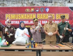 Polres Rejang Lebong Musnahkan Barang Bukti Narkoba, Senjata Tajam, dan Knalpot Brong