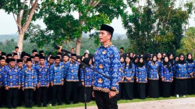 Meskipun Overload, Bupati Seluma Tetap Lantik 900 CPNS