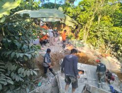 ‎Kecelakaan di Tikungan Maut,  Pengemudi Tronton Meninggal Dunia