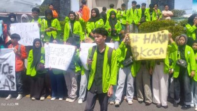 Ratusan Mahasiswa Tuntut Keadilan untuk Reza Ardiansyah