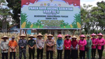 Kapolres Mukomuko Dukung Langsung Panen Raya Jagung