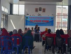 Warga Desa Teladan Mengikuti Pelatihan UMKM