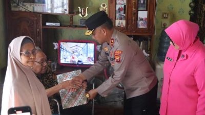 Kapolda Bengkulu Sapa Keluarga Besar Polri Lewat Anjangsana Bhayangkara ke-79