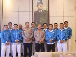 Kapolda Bengkulu Lepas Tim Bulu Tangkis ke Kapolri Cup 2025