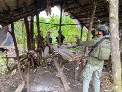 Satgas Damai Cartenz Selamatkan Warga dari Percobaan Pembacokan oleh OTK