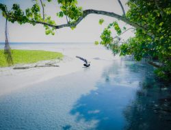 Danau Bak Blau Buat Terkesima, Akses Wisata ke Enggano Digenjot