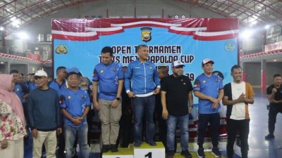 Gubernur Tutup Open Turnamen Tenis Meja Kapolda Cup