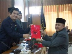 Tujuh Fraksi DPRD Bengkulu Utara Setujui RPJMD 2025–2029 Jadi Perda