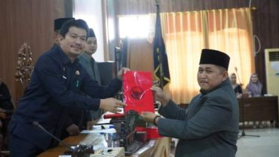 Tujuh Fraksi DPRD Bengkulu Utara Setujui RPJMD 2025–2029 Jadi Perda