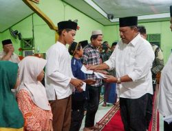 Mian Santuni Anak Yatim di Enggano