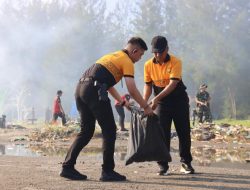 Polda Bengkulu Bersama Forkopimda Gelar Aksi GEMPAR di Pantai Zakat