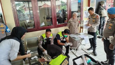 Biddokkes Polda Bengkulu Lakukan Pemeriksaan Deteksi Dini Narkoba