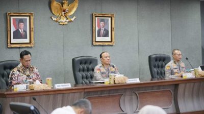 Polri dan Bulog Stabilkan Harga Beras Melalui Gerakan Pangan Murah