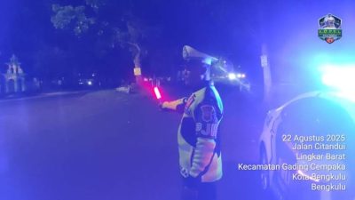 Sat  PJR Ditlantas Patroli Blue Light, Ciptakan Keamanan di Kota Bengkulu