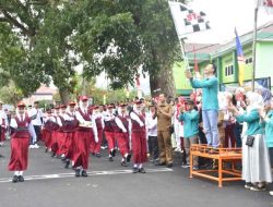 Bupati Rejang Lebong Lepas 245 Regu Peserta Lomba Gerak Jalan