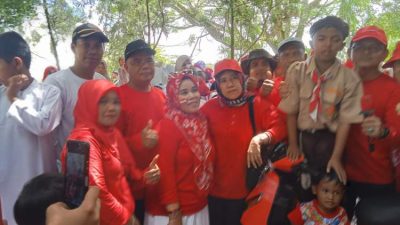 Ribuan Warga Meriahkan Jalan Santai HUT RI ke-80 di Kecamatan V Koto, Hadiah Utama Motor Listrik