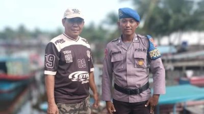 Polisi RW Polairud Ajak Warga Kampung Bahari Jaga Kamtibmas dan Waspada Cuaca Buruk