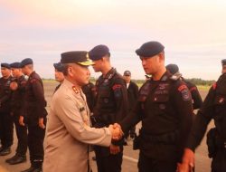 Kapolda Bengkulu Pimpin Upacara Pemberangkatan Satbrimob BKO Polda Metro Jaya