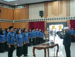 Gubernur Lantik 92 PPPK dan ASN Fungsional, Helmi: Jangan Hanya Datang Absen, Layani Rakyat