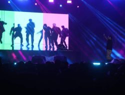 Wakapolda Hadiri HUT RB ke-24, Warga Padati Konser NDX AKA